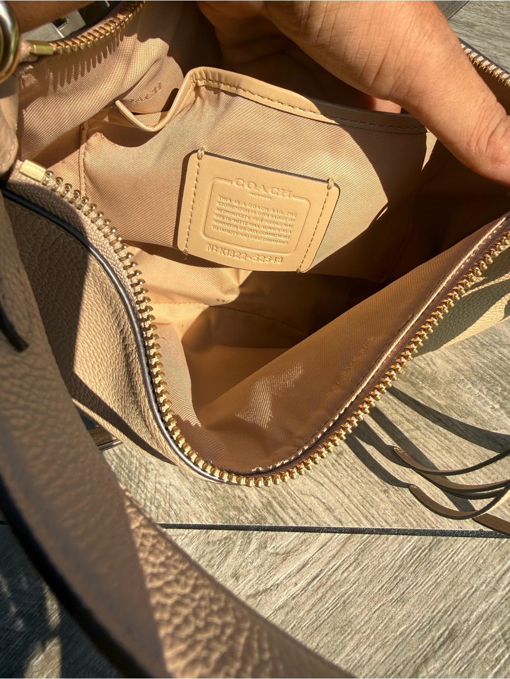 NWOT Coach Sutton Crossbody in Polished Pebble Leather Beige Neutral Tassel - Picture 10 of 10